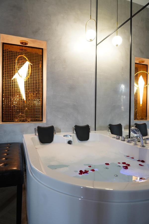 Apartament Z Jacuzzi W Sercu Krakowa Exterior photo